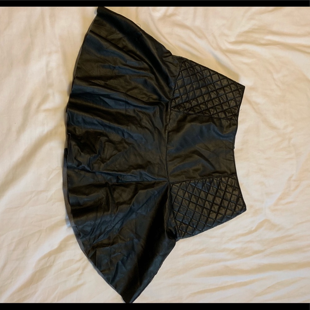 Leather skirt